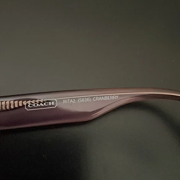 Coach Sunglasses - Picture 5 of 6